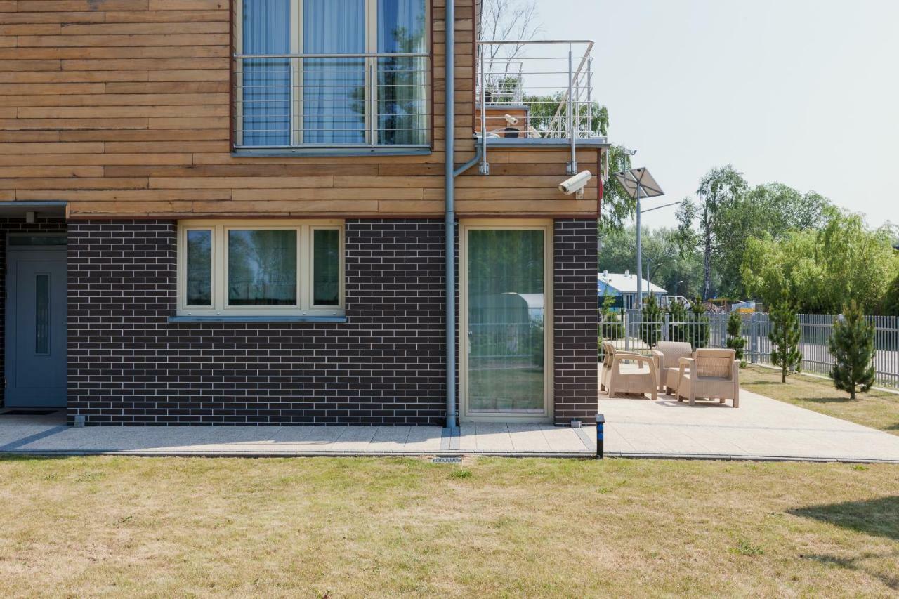 Apartament Villa Resorts ジブヌベク エクステリア 写真